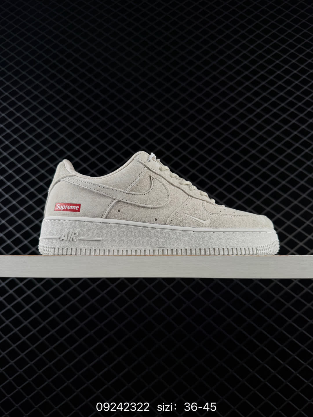 NIKE AIR FORCE 1-DV0788-012